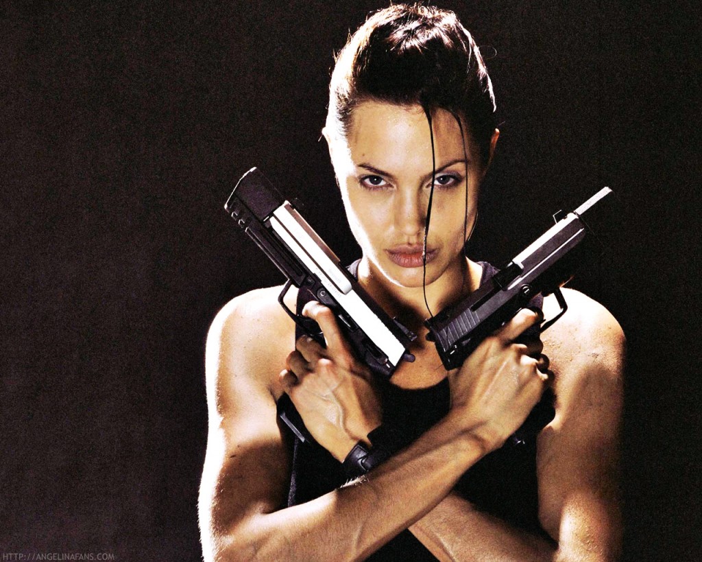11-Women-With-Gun-Lara-Croft-1024x819.jpg